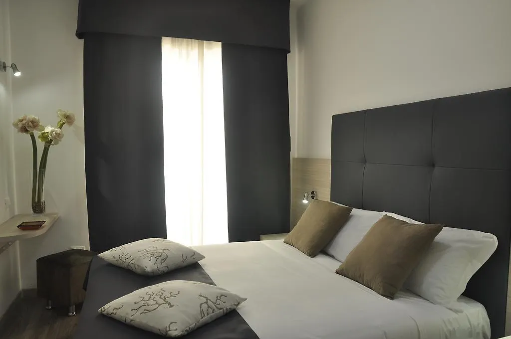 ***  לידו די ג'סולו Hotel El Salvador Frontemare Piscina Riscaldata איטליה