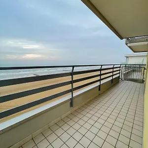 https://condominio-cansiglio-lido-di-jesolo.hotelslidodijesolo.com