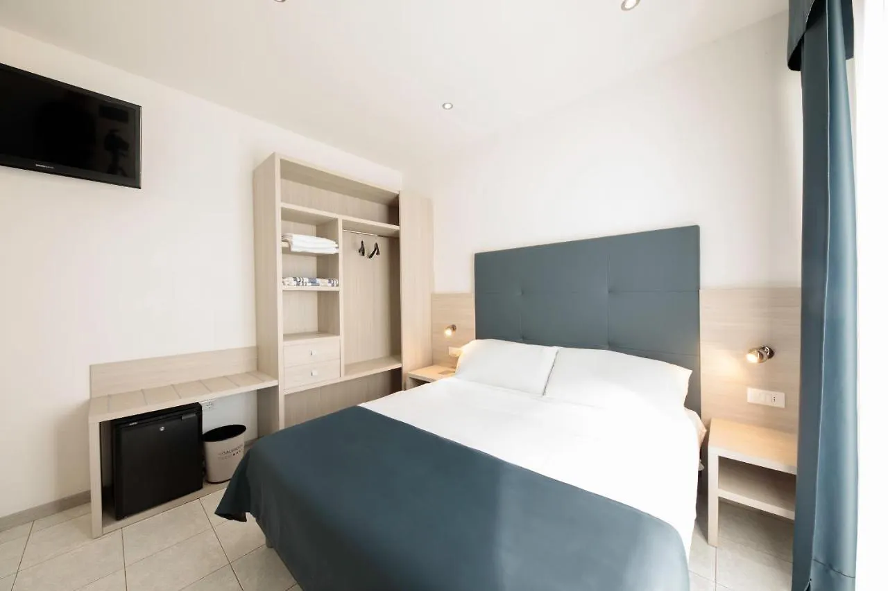 ***  Hotel El Salvador Frontemare Piscina Riscaldata Lido di Jesolo Italia