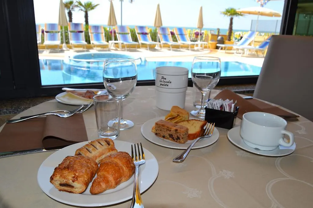 Hotel El Salvador Frontemare Piscina Riscaldata Lido di Jesolo